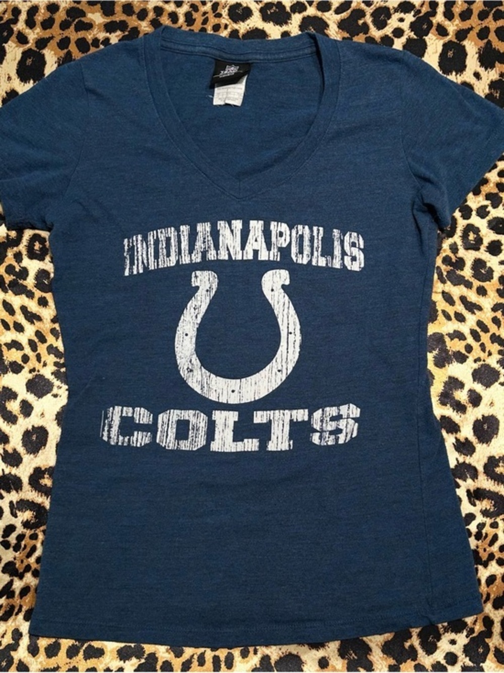 NFL Team Apparel Indianapolis Colts Fitted V-Neck T Shirt